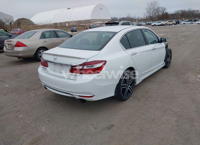 Photo 4 of 2017 Honda Accord SPORT (VIN 1HGCR2F58HA041050)