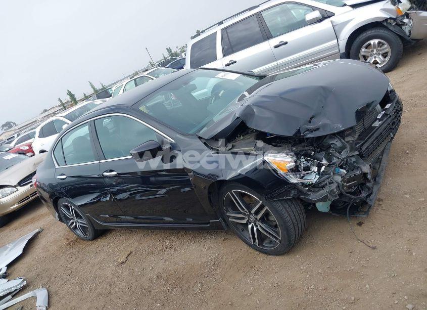 Photo 13 of 2017 Honda Accord SPORT (VIN 1HGCR2F58HA055448)