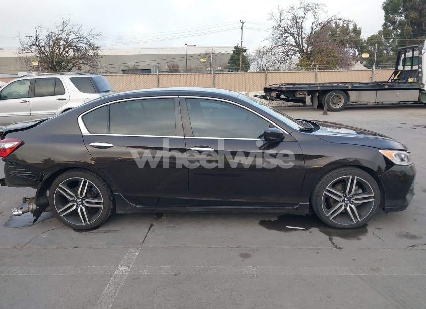 Photo 13 of 2017 Honda Accord SPORT (VIN 1HGCR2F58HA076557)