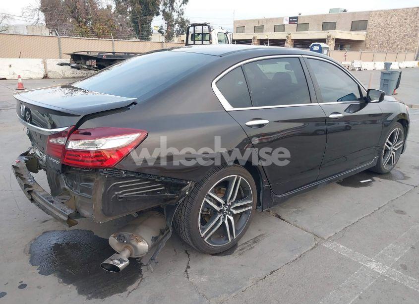 Photo 4 of 2017 Honda Accord SPORT (VIN 1HGCR2F58HA076557)