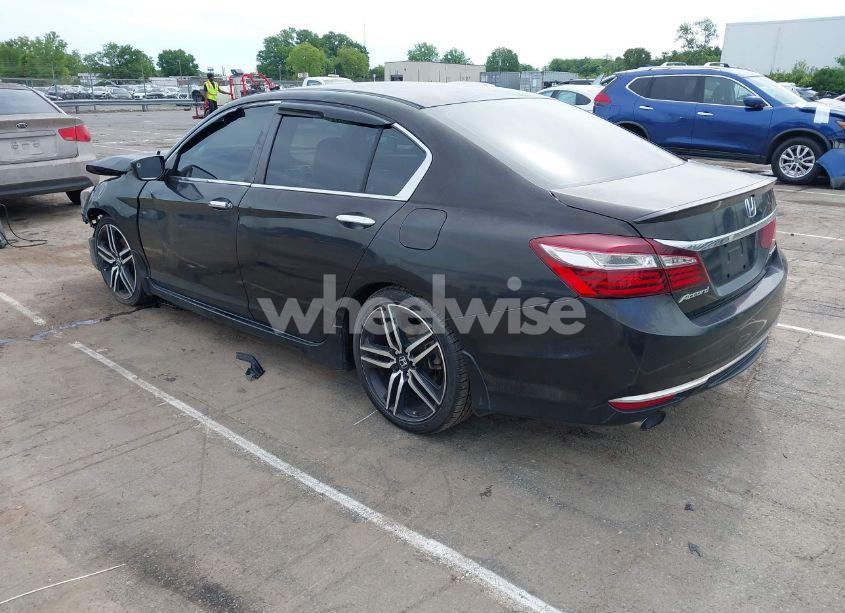 Photo 3 of 2017 Honda Accord SPORT (VIN 1HGCR2F58HA082701)