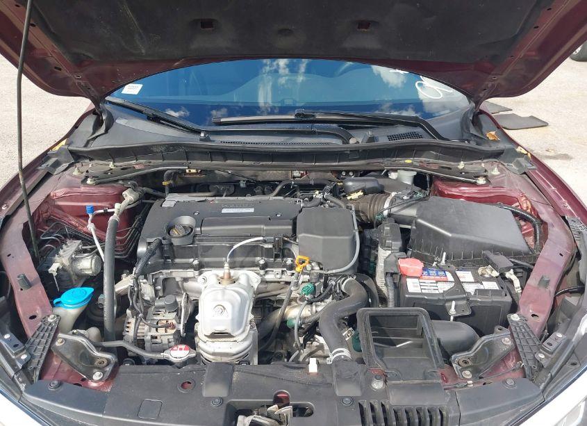 Photo 10 of 2017 Honda Accord SPORT (VIN 1HGCR2F58HA179204)