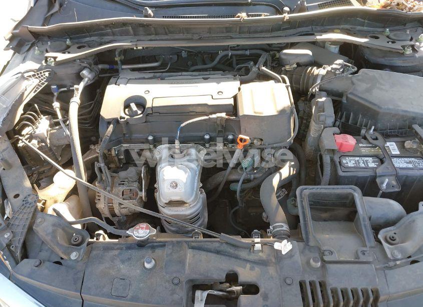 Photo 10 of 2017 Honda Accord SPORT (VIN 1HGCR2F58HA194902)