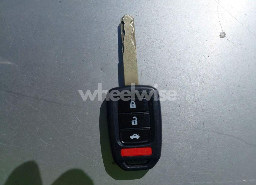 Photo 11 of 2017 Honda Accord SPORT (VIN 1HGCR2F58HA213321)