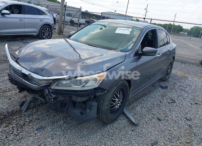 Photo 2 of 2017 Honda Accord SPORT (VIN 1HGCR2F58HA239160)