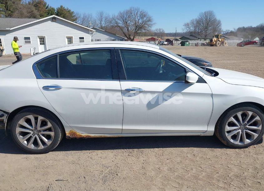 Photo 13 of 2013 Honda Accord SPORT (VIN 1HGCR2F59DA093278)