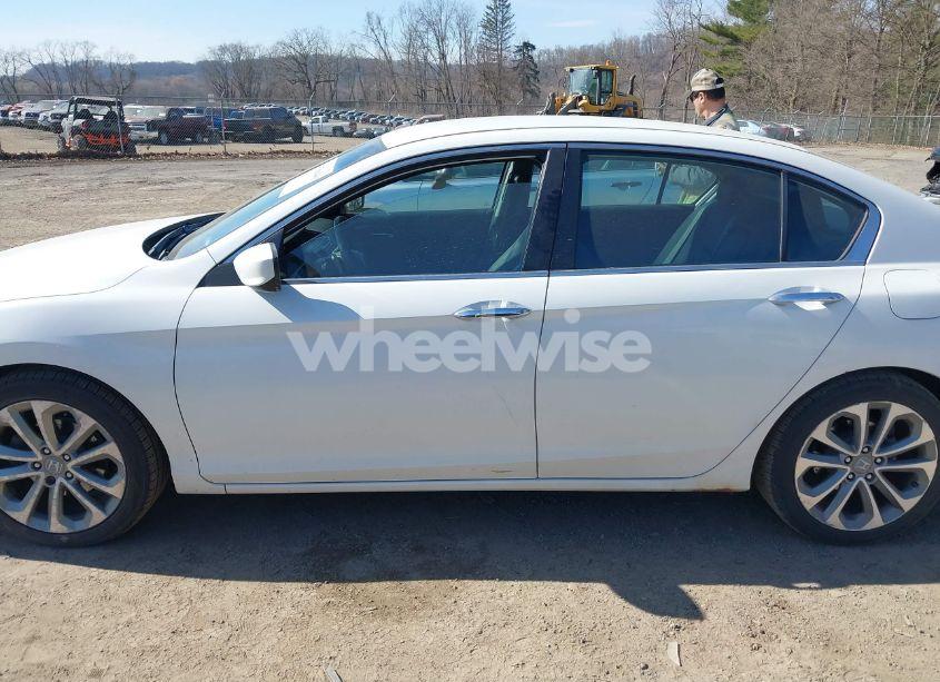 Photo 14 of 2013 Honda Accord SPORT (VIN 1HGCR2F59DA093278)