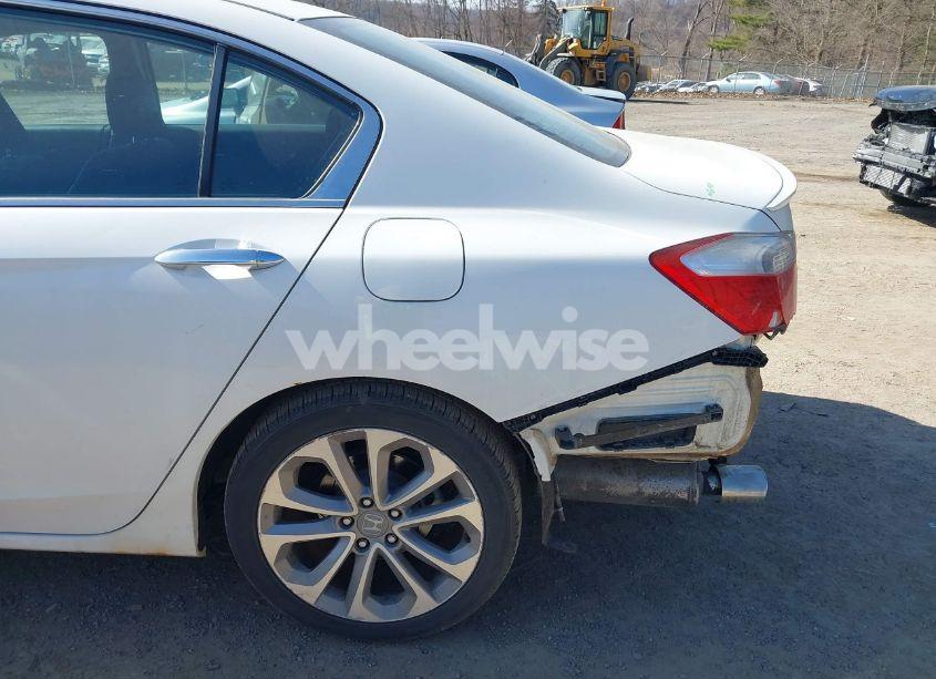 Photo 18 of 2013 Honda Accord SPORT (VIN 1HGCR2F59DA093278)