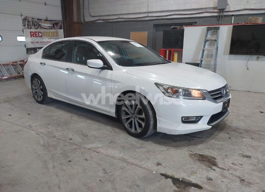 2013 Honda Accord SPORT (VIN 1HGCR2F59DA207103) main photo