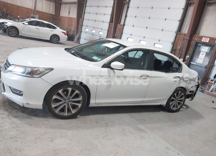 Photo 14 of 2013 Honda Accord SPORT (VIN 1HGCR2F59DA207103)
