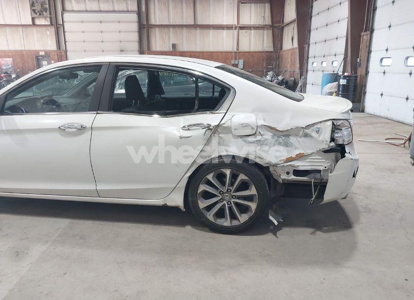Photo 6 of 2013 Honda Accord SPORT (VIN 1HGCR2F59DA207103)
