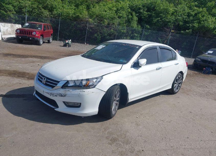 Photo 2 of 2013 Honda Accord SPORT (VIN 1HGCR2F59DA209224)
