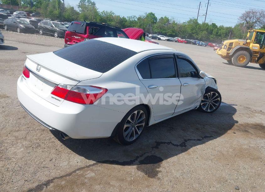 Photo 4 of 2013 Honda Accord SPORT (VIN 1HGCR2F59DA209224)
