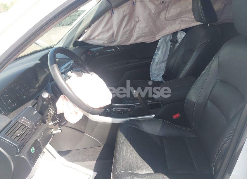 Photo 5 of 2013 Honda Accord SPORT (VIN 1HGCR2F59DA209224)