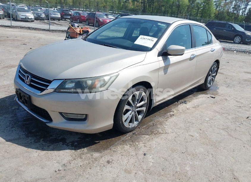 Photo 2 of 2013 Honda Accord SPORT (VIN 1HGCR2F59DA214231)