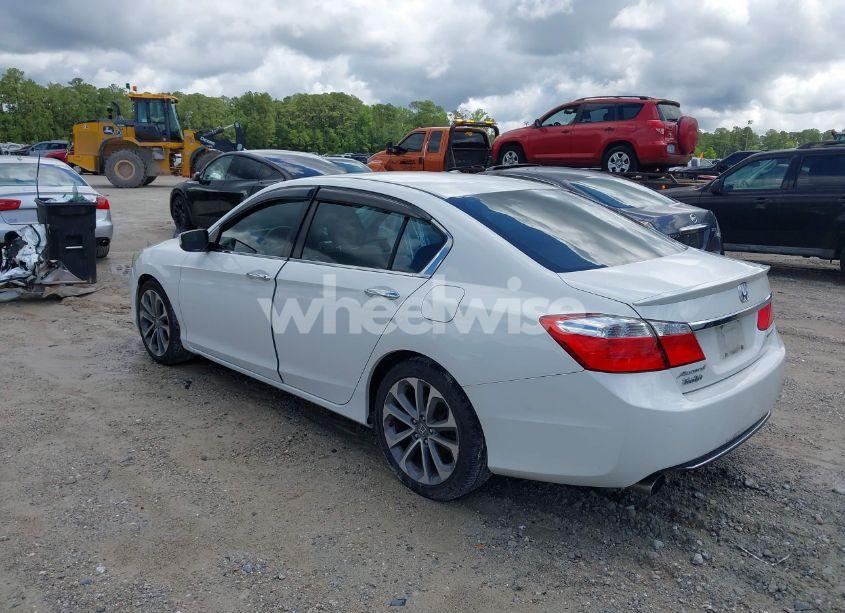 Photo 3 of 2014 Honda Accord SPORT (VIN 1HGCR2F59EA015455)