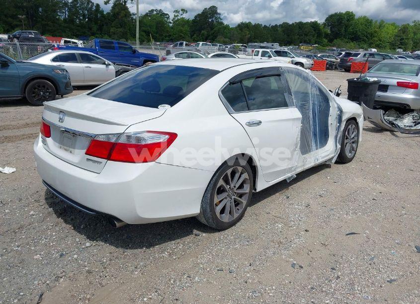 Photo 4 of 2014 Honda Accord SPORT (VIN 1HGCR2F59EA015455)