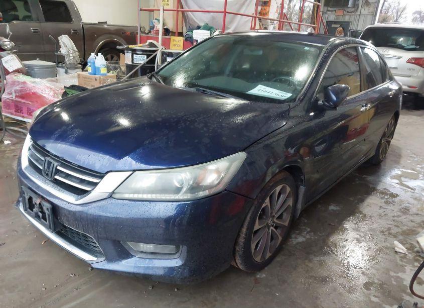 Photo 2 of 2014 Honda Accord SPORT (VIN 1HGCR2F59EA023474)