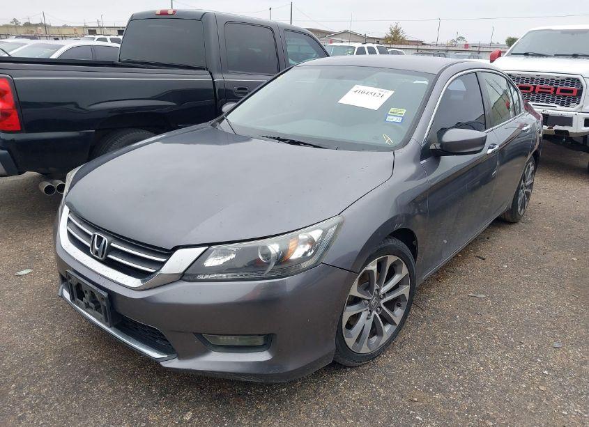 Photo 2 of 2014 Honda Accord SPORT (VIN 1HGCR2F59EA028092)