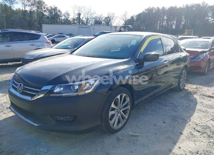 Photo 2 of 2014 Honda Accord SPORT (VIN 1HGCR2F59EA120898)