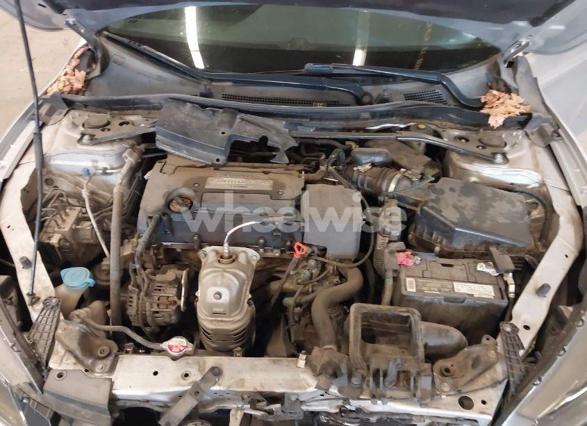 Photo 10 of 2014 Honda Accord SPORT (VIN 1HGCR2F59EA144859)