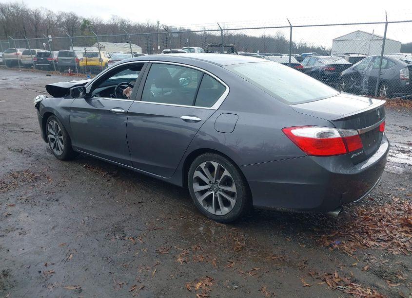 Photo 3 of 2014 Honda Accord SPORT (VIN 1HGCR2F59EA197075)