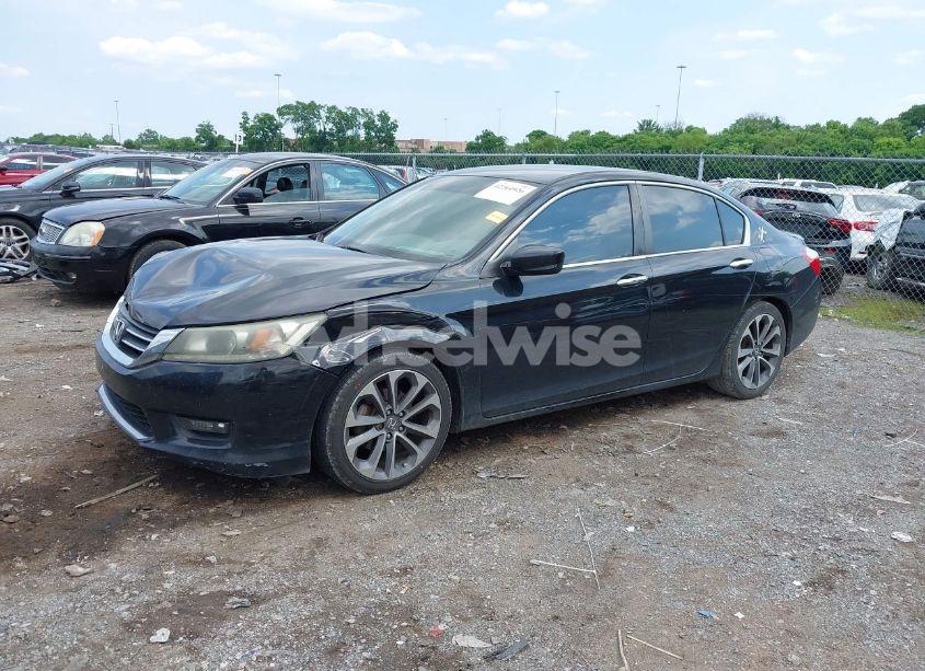 Photo 2 of 2014 Honda Accord SPORT (VIN 1HGCR2F59EA236330)