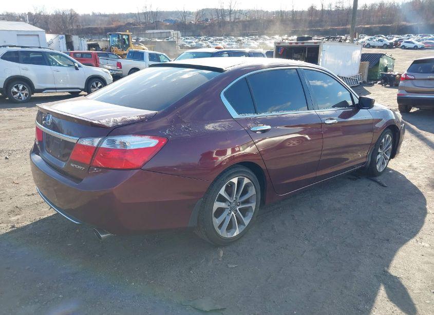 Photo 4 of 2014 Honda Accord SPORT (VIN 1HGCR2F59EA252785)