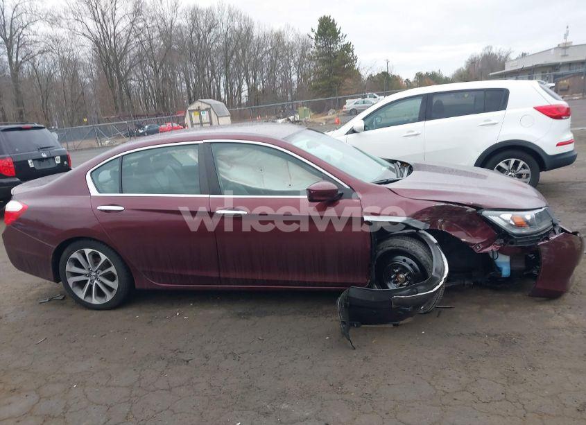 Photo 13 of 2015 Honda Accord SPORT (VIN 1HGCR2F59FA033732)
