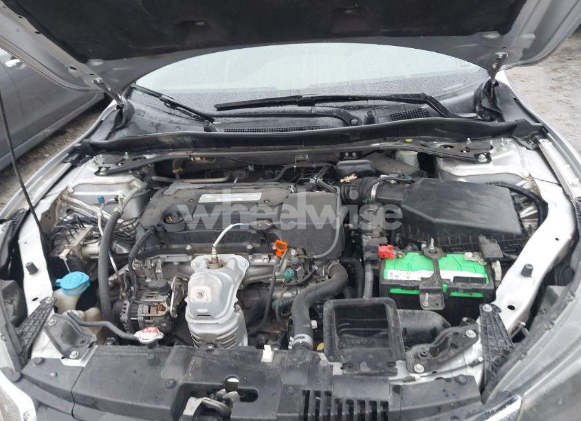 Photo 10 of 2015 Honda Accord SPORT (VIN 1HGCR2F59FA095938)