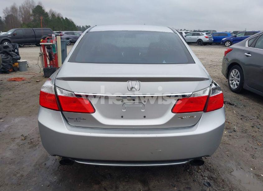 Photo 16 of 2015 Honda Accord SPORT (VIN 1HGCR2F59FA095938)