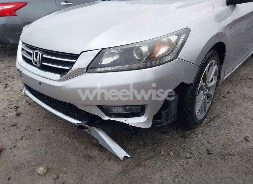 Photo 17 of 2015 Honda Accord SPORT (VIN 1HGCR2F59FA095938)