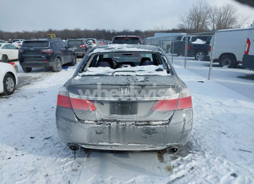 Photo 17 of 2015 Honda Accord SPORT (VIN 1HGCR2F59FA110440)