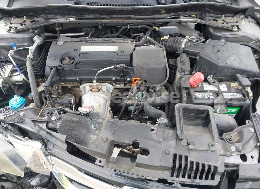 Photo 10 of 2015 Honda Accord SPORT (VIN 1HGCR2F59FA121275)