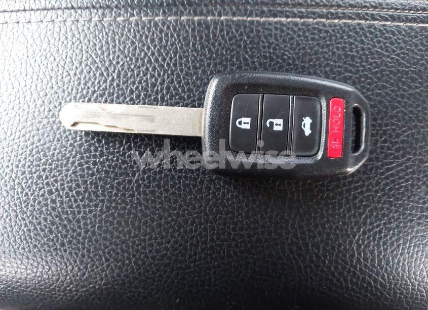 Photo 11 of 2015 Honda Accord SPORT (VIN 1HGCR2F59FA157208)