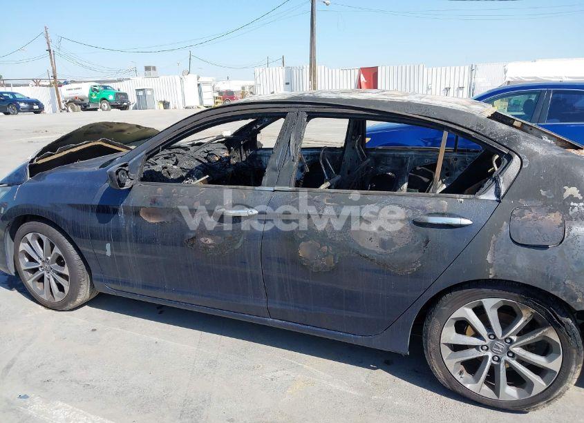 Photo 13 of 2015 Honda Accord SPORT (VIN 1HGCR2F59FA181573)