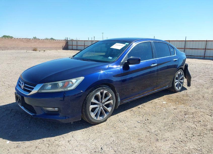 Photo 2 of 2015 Honda Accord SPORT (VIN 1HGCR2F59FA189673)