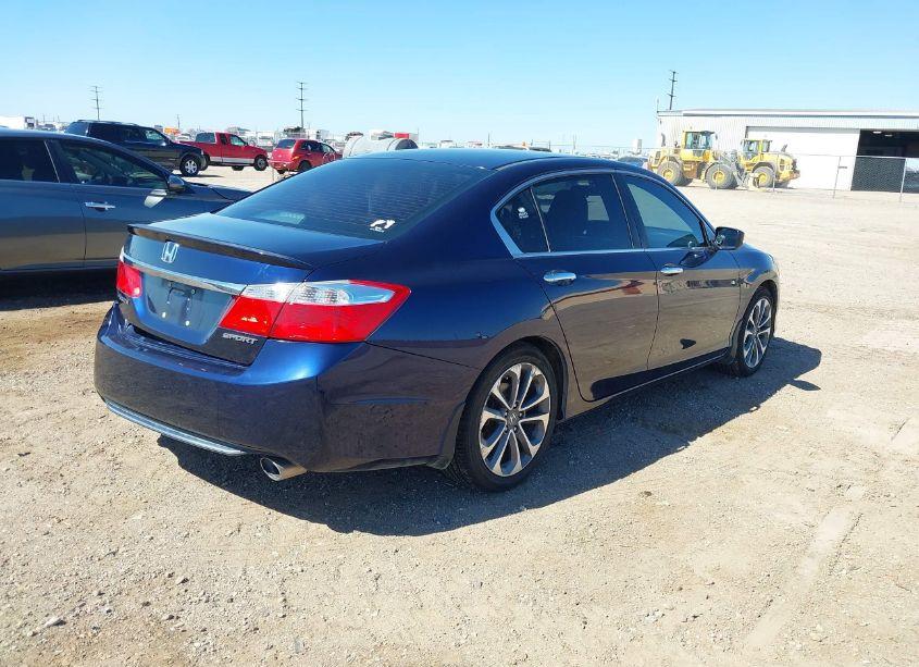 Photo 4 of 2015 Honda Accord SPORT (VIN 1HGCR2F59FA189673)