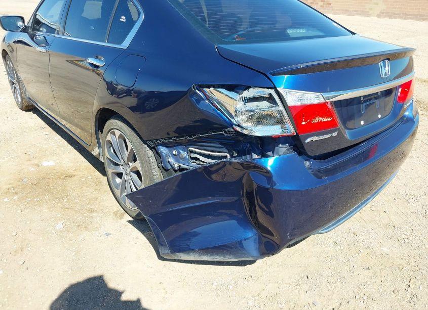 Photo 6 of 2015 Honda Accord SPORT (VIN 1HGCR2F59FA189673)