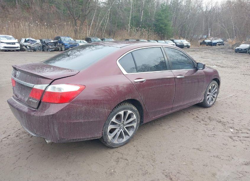 Photo 4 of 2015 Honda Accord SPORT (VIN 1HGCR2F59FA191035)