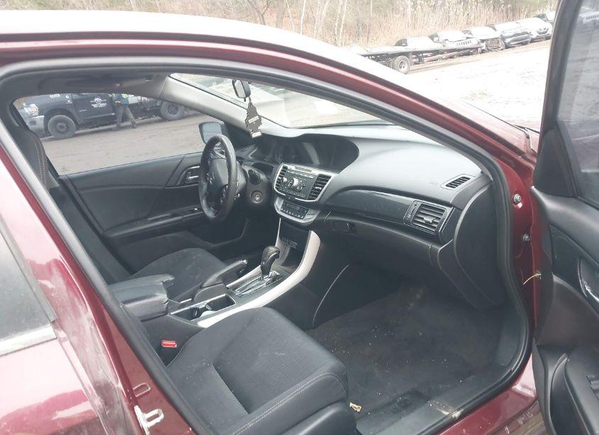 Photo 5 of 2015 Honda Accord SPORT (VIN 1HGCR2F59FA191035)