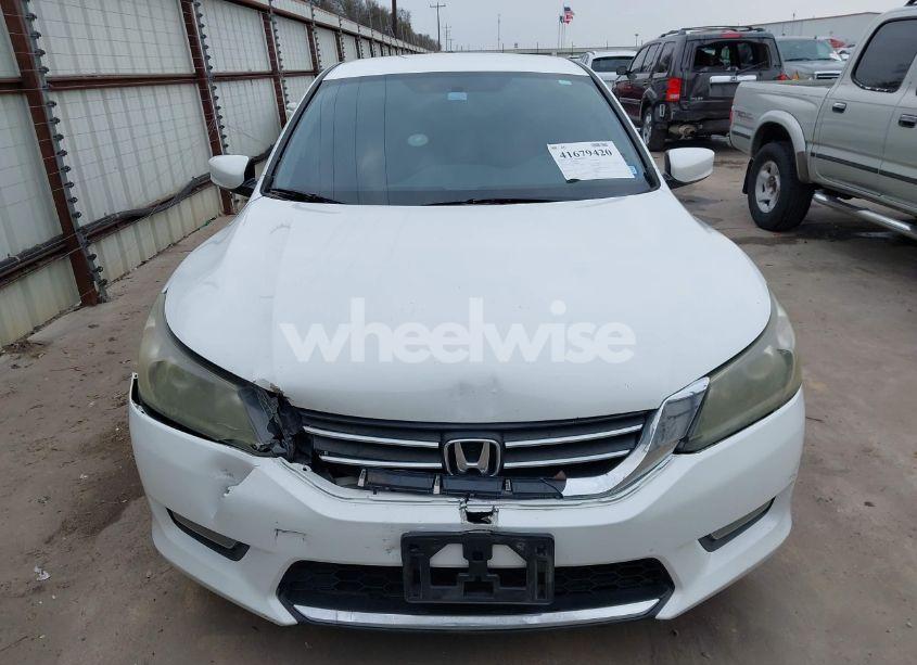 Photo 13 of 2015 Honda Accord SPORT (VIN 1HGCR2F59FA208187)