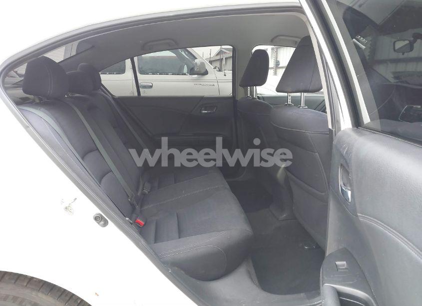 Photo 8 of 2015 Honda Accord SPORT (VIN 1HGCR2F59FA208187)