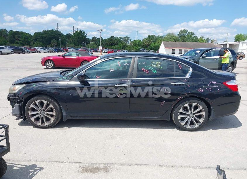 Photo 15 of 2015 Honda Accord SPORT (VIN 1HGCR2F59FA209520)