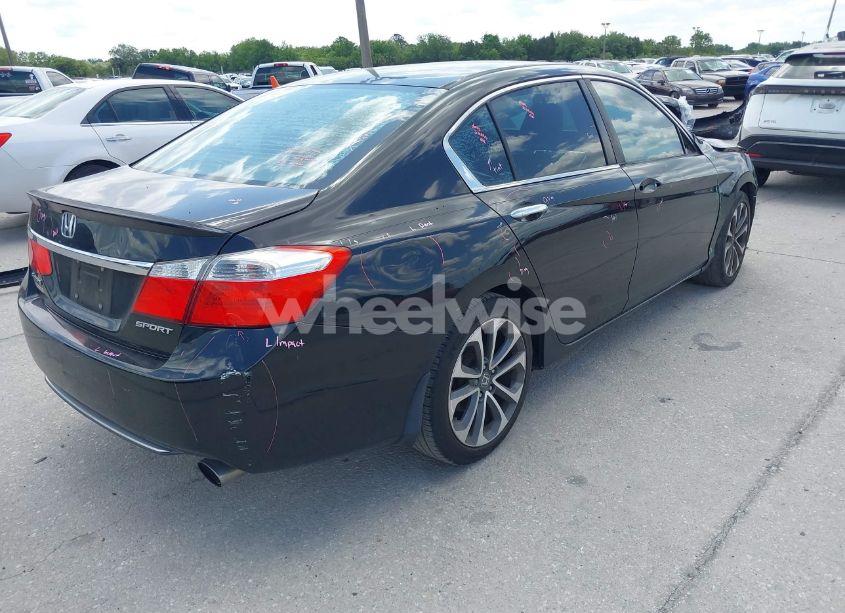 Photo 4 of 2015 Honda Accord SPORT (VIN 1HGCR2F59FA209520)