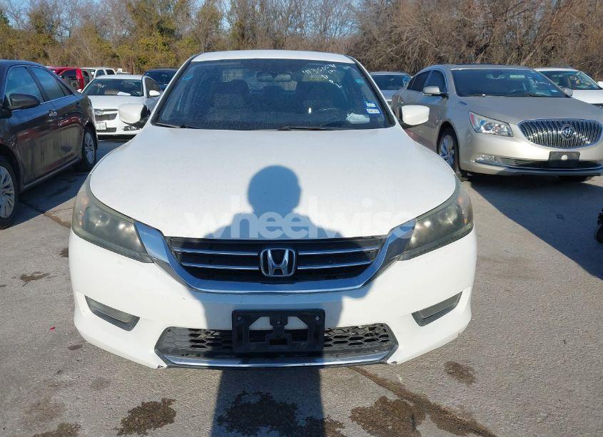 Photo 12 of 2015 Honda Accord SPORT (VIN 1HGCR2F59FA217293)