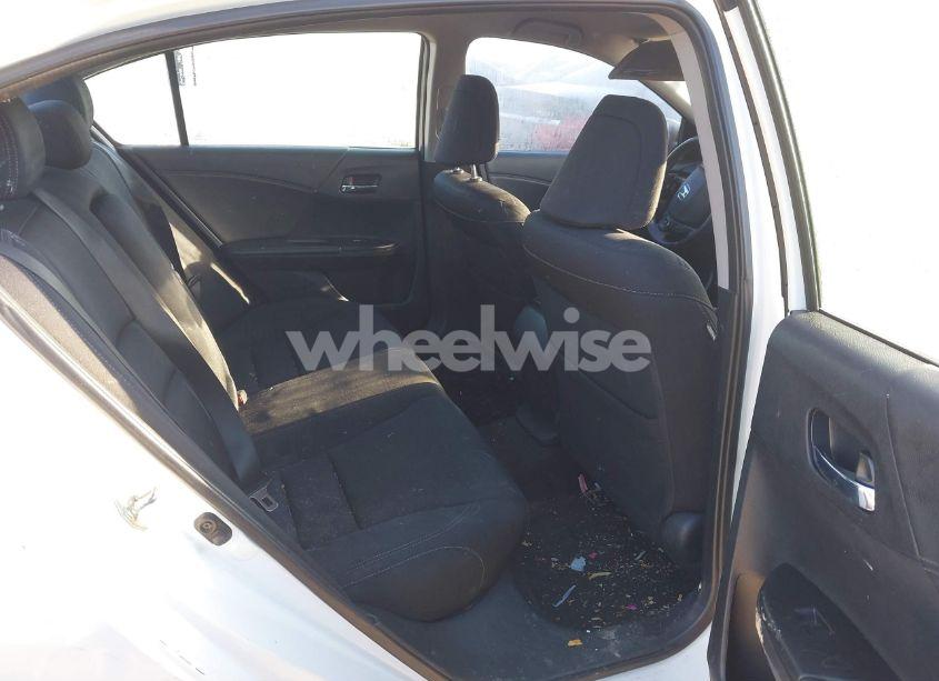 Photo 8 of 2015 Honda Accord SPORT (VIN 1HGCR2F59FA217293)