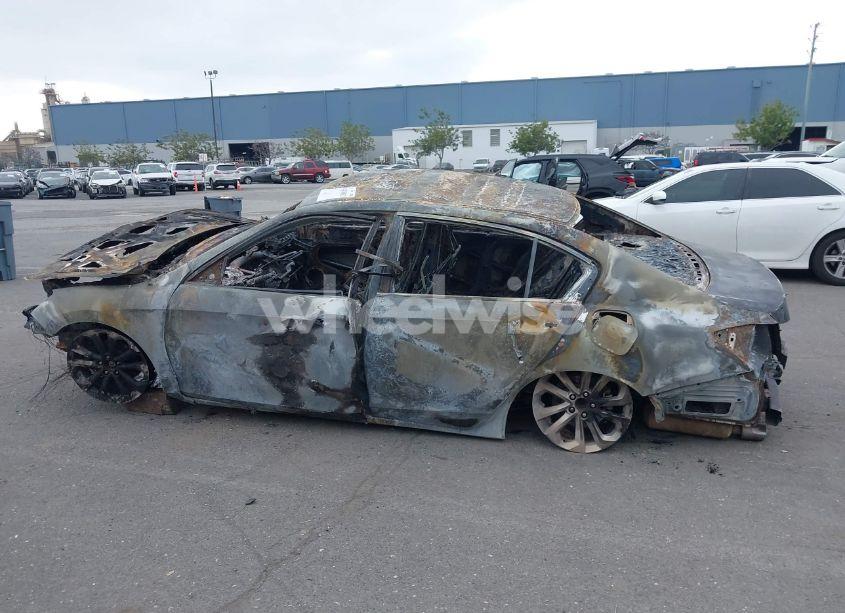 Photo 14 of 2015 Honda Accord SPORT (VIN 1HGCR2F59FA217617)