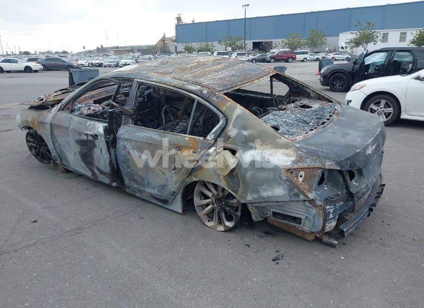 Photo 3 of 2015 Honda Accord SPORT (VIN 1HGCR2F59FA217617)