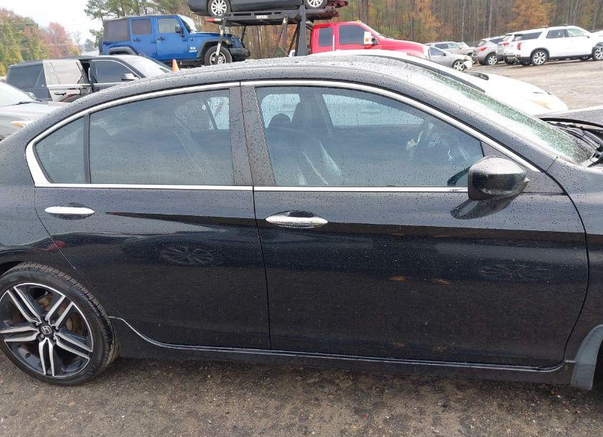 Photo 13 of 2016 Honda Accord SPORT (VIN 1HGCR2F59GA091308)